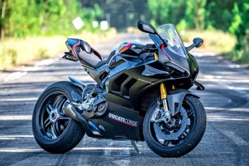 Transportator Motocicletă Ducati Panigale în Oslo Norvegia
